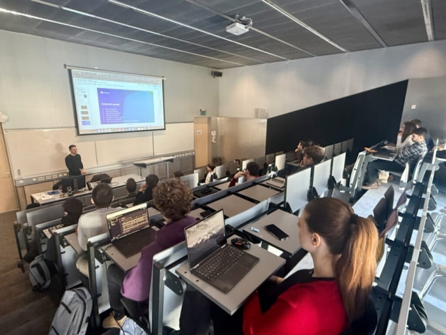 Vabljeno predavanje: Izzivi in rešitve Databoxa pri integraciji digitalnih virov podatkov