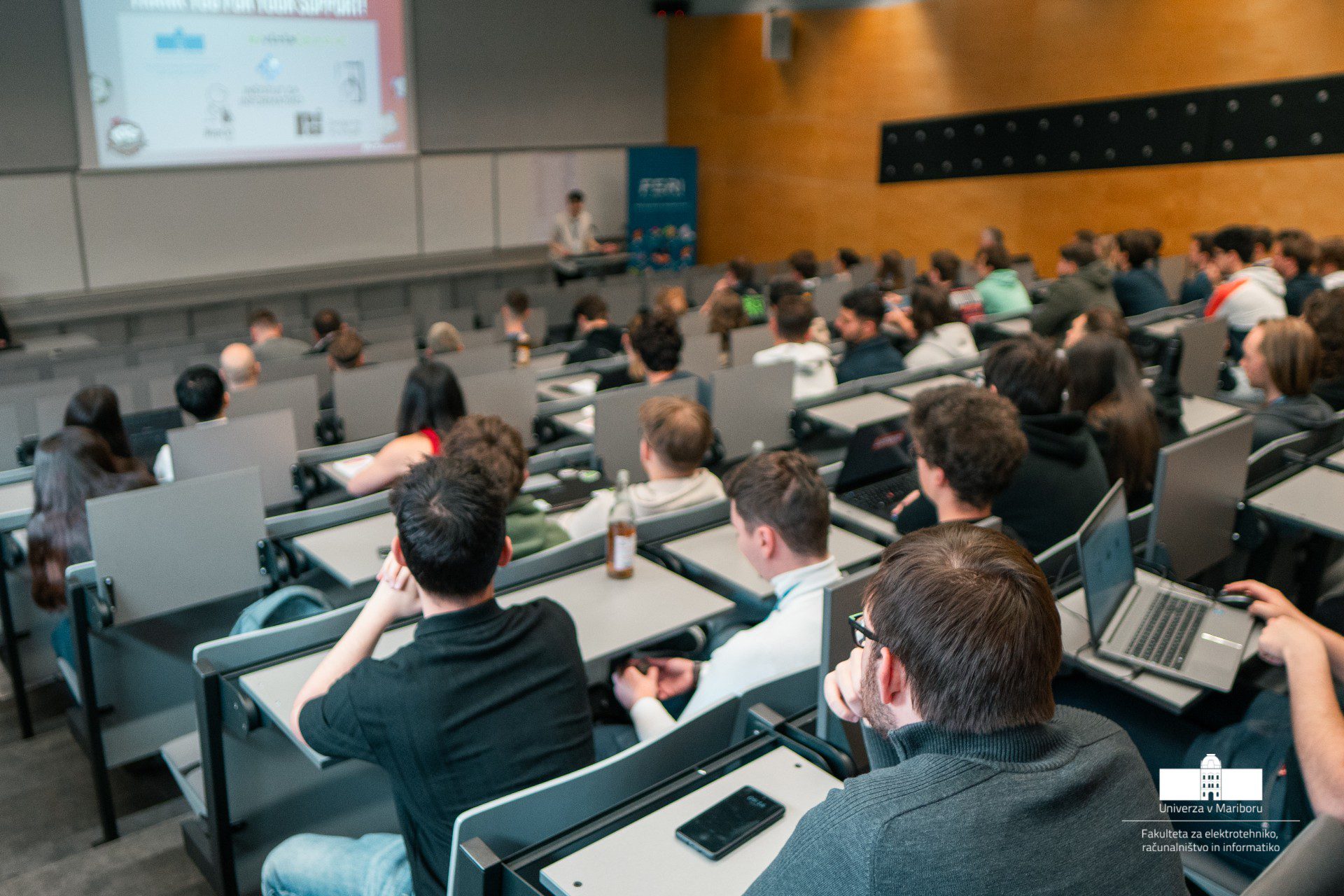 Konferenca ACE CTF 2025 je za nami – vrhunska predavanja in napeto CTF tekmovanje!