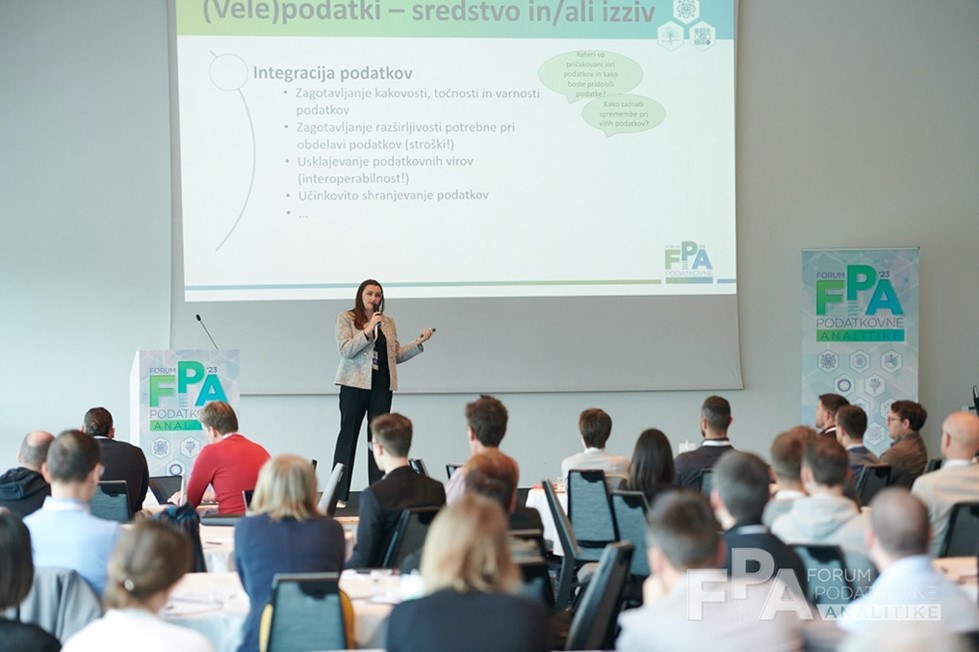 Asist. dr. Martina Šestak na konferenci Forum podatkovne analitike